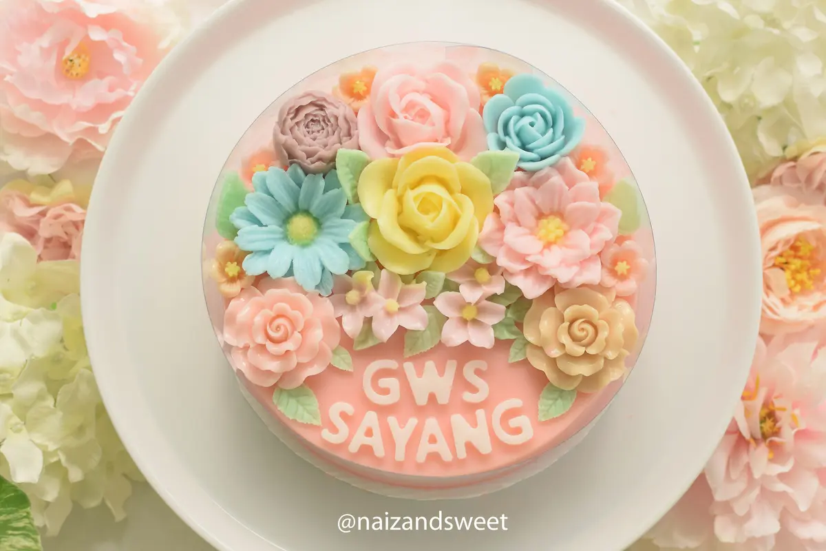 Cantiknya Bunga Warna-Warni di Menu Kreasi naiz and sweet, Bikin Gemes!