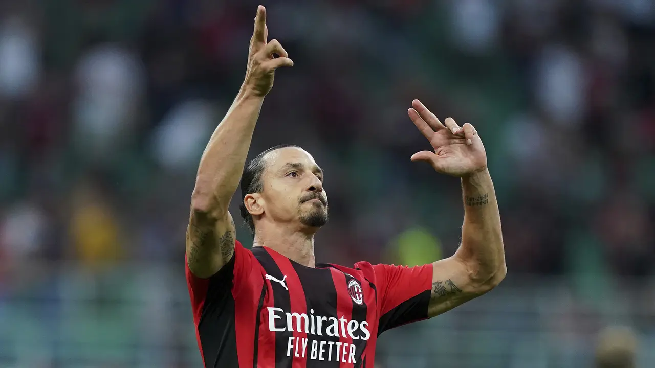 Foto: 6 Pemain Bintang yang Mungkin akan Pensiun di Akhir Musim 2021 / 2022, Termasuk Gianluigi Buffon dan Zlatan Ibrahimovic