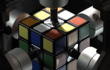 Robot AI Ini Selesaikan Rubik dalam Satu Kedipan Mata