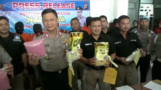 VIDEO: Polda Jambi Tangkap Kurir Narkoba 2 Kg Sabu dan Ribuan Pil Ekstasi