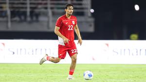 Gelandang Timnas Indonesia, Nathan Tjoe A-On, dalam duel FIFA Matchday melawan Chinese Taipei di Stadion Gelora Bung Tomo, Surabaya, Jumat (5/9/2025). (Bola.com/Abdul Aziz)