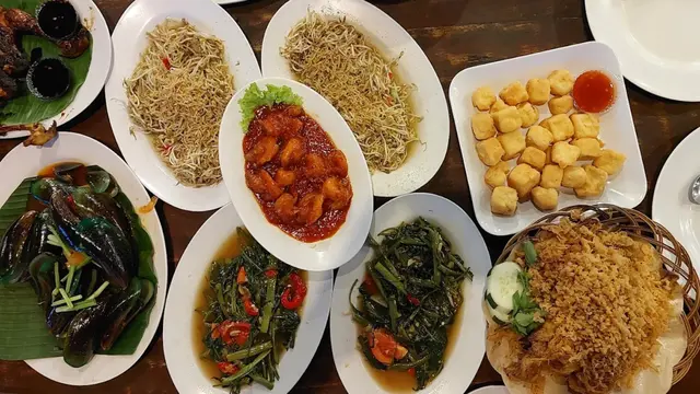 Warung Apung Rahmawati Sidoarjo (Foto: Google Maps)