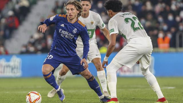 Kalahkan Elche 2-1, Real Madrid ke Perempat Final Copa del Rey