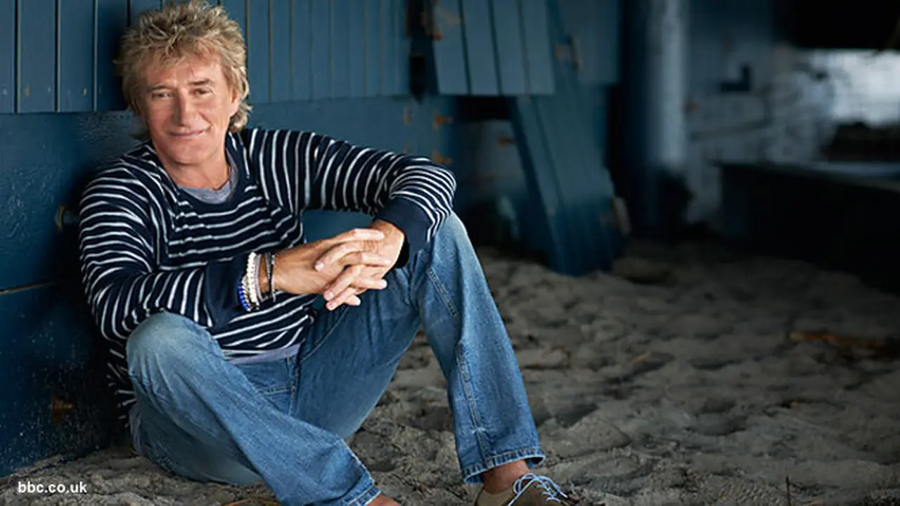 rod-stewart-130515b.jpg