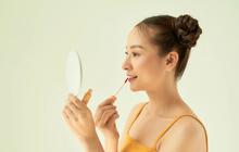 Gaya Bibir Natural untuk Musim Liburan, Intip Rahasia Soft Ombre Lips ala MAJIKA