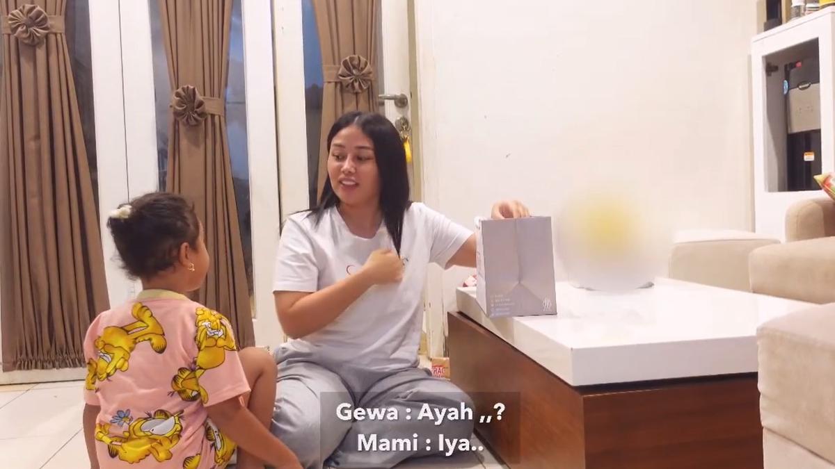 Penuh Kerinduan Sang Papa, Deeptalk Mutia Ayu dan Gewa Soal Mendiang Glenn Fredly