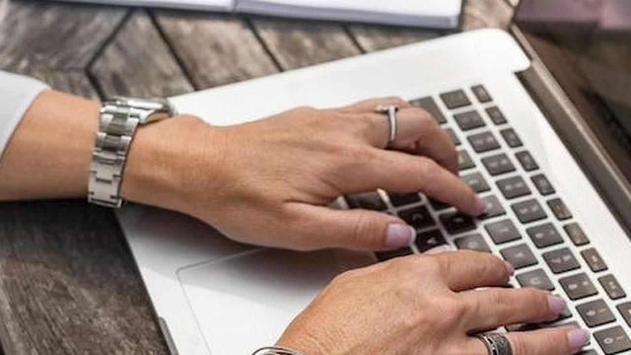 7 Rekomendasi Laptop Terbaru dengan Harga Rp7 Juta April 2025
