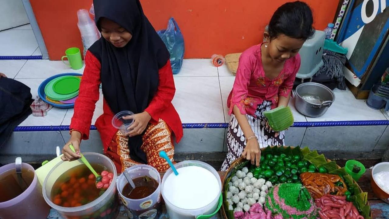 Aneka Kudapan