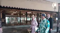 Ratu Denmark Margrethe II saat mengunjungi Keraton Yogyakarta, Sabtu (24/10/2015) (Liputan6.com/Fathi Mahmud)