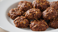 Tasty no bake cookies recipe for diabetics people. (Image: Reve AI)