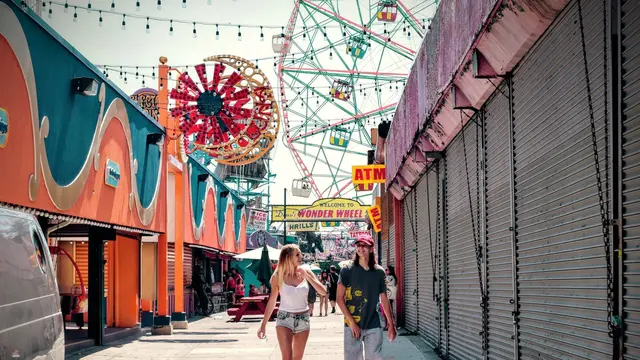 [Bintang] All About Pisces: Alasan Kenapa Cewek Berzodiak Pisces Adalah Pasangan Terbaik