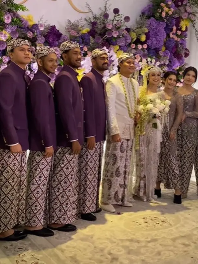 Bridesmaid pernikahan Rizky Febian dan Mahalini (Instagram/thebridestory)