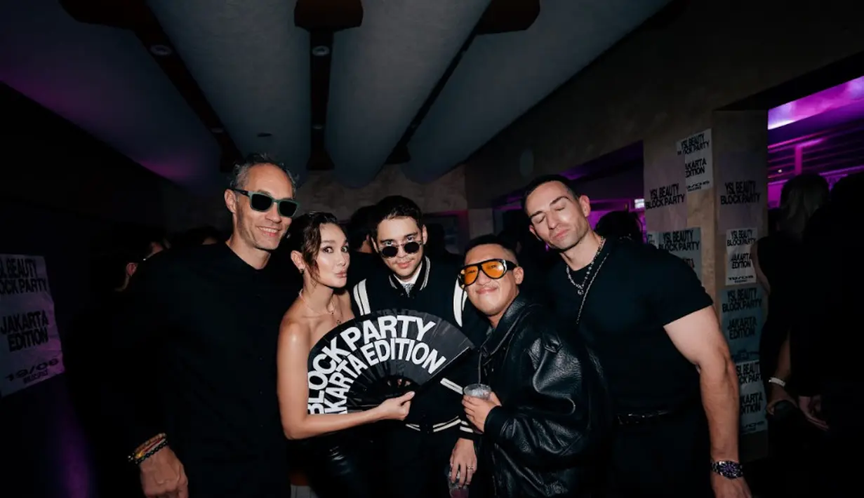 Sejumlah selebritas terlihat meramaikan YSL Beauty Block Party Jakarta Edition. [Foto: YSL.DOK]