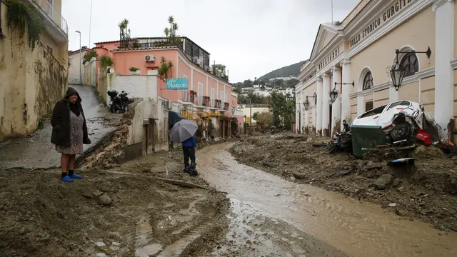 Banjir dan Longsor Akibat Hujan Deras Landa Italia, 12 Orang Hilang