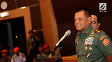 Panglima TNI Jenderal TNI Gatot Nurmantyo meminta maaf atas perilaku anak buahnya yang memaki dan memukul seorang anggota polisi lalu lintas, Bripka Yoga, di Pekanbaru, Riau.