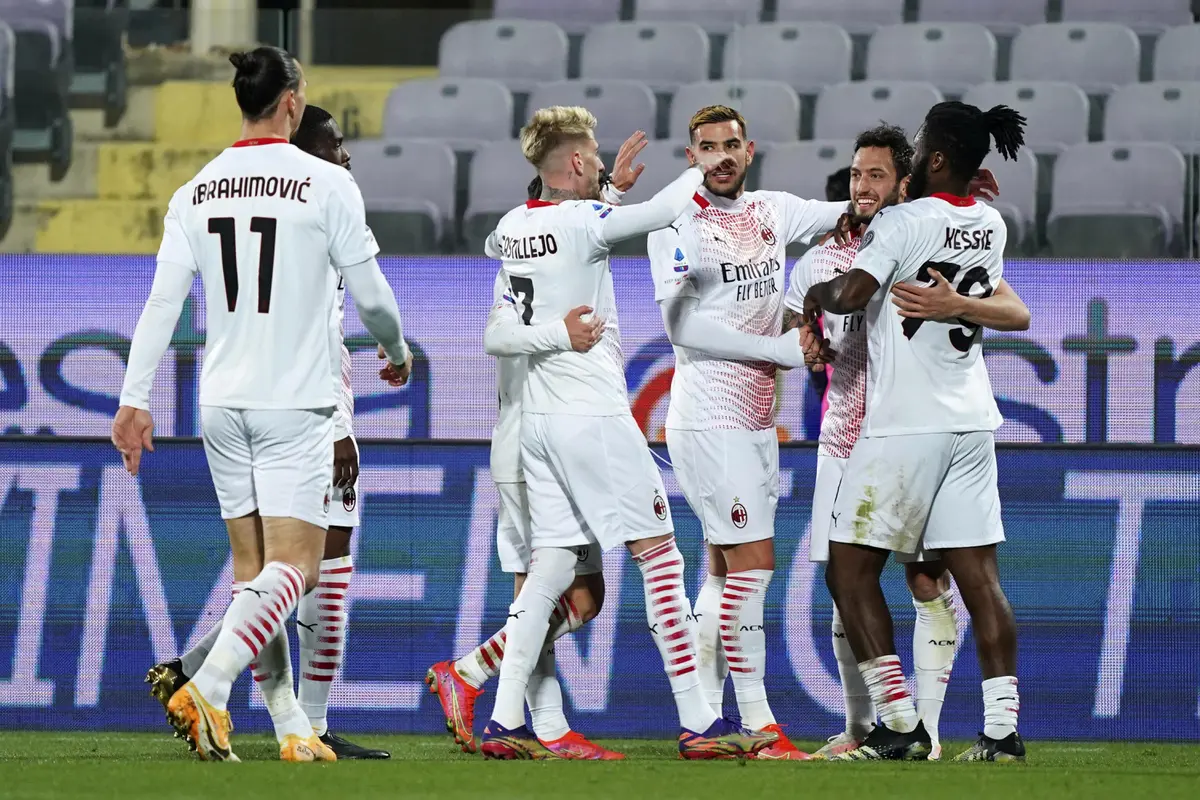 Hakan Calhanoglu - AC Milan - Liga Italia
