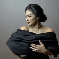 Krisdayanti Beauty Shoot for Bintang.com