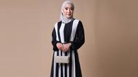 Dress simple elegan terbaru (Foto: Reve)