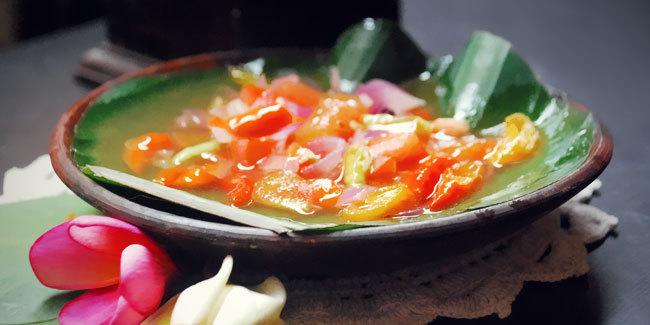Sambal Bawang &amp; Tomat - 30 Resep Cara Membuat Sambal Asli Nusantara yang Enak dan Sederhana