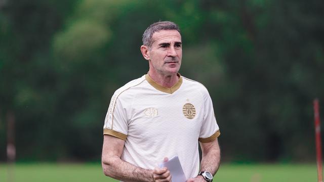 Pelatih Persija, Angelo Alessio.