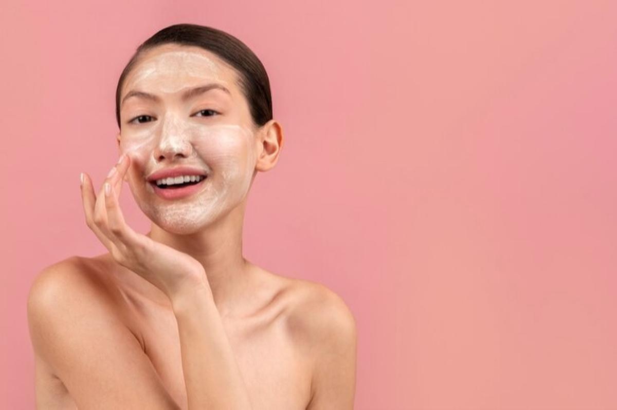 tahapan skincare agar kulit awet muda