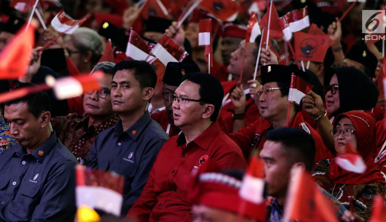 Mantan Gubernur DKI Jakarta Basuki Tjahaja Purnama atau Ahok saat menghadiri Kongres V PDIP di Denpasar, Bali, Kamis (8/8/2019). Kongres V PDIP berlangsung pada 8-11 Agustus 2019. (Liputan6.com/JohanTallo)