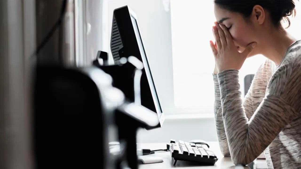 Usir Stres di Kantor Tanpa Membuat Anda Kehilangan Pekerjaan