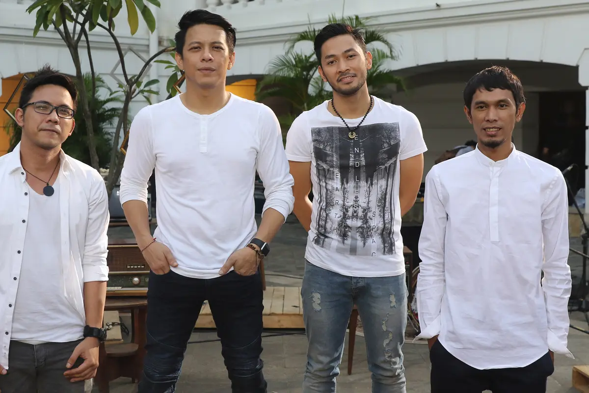 20160615- Konser NOAH-Jakarta- Herman Zakharia