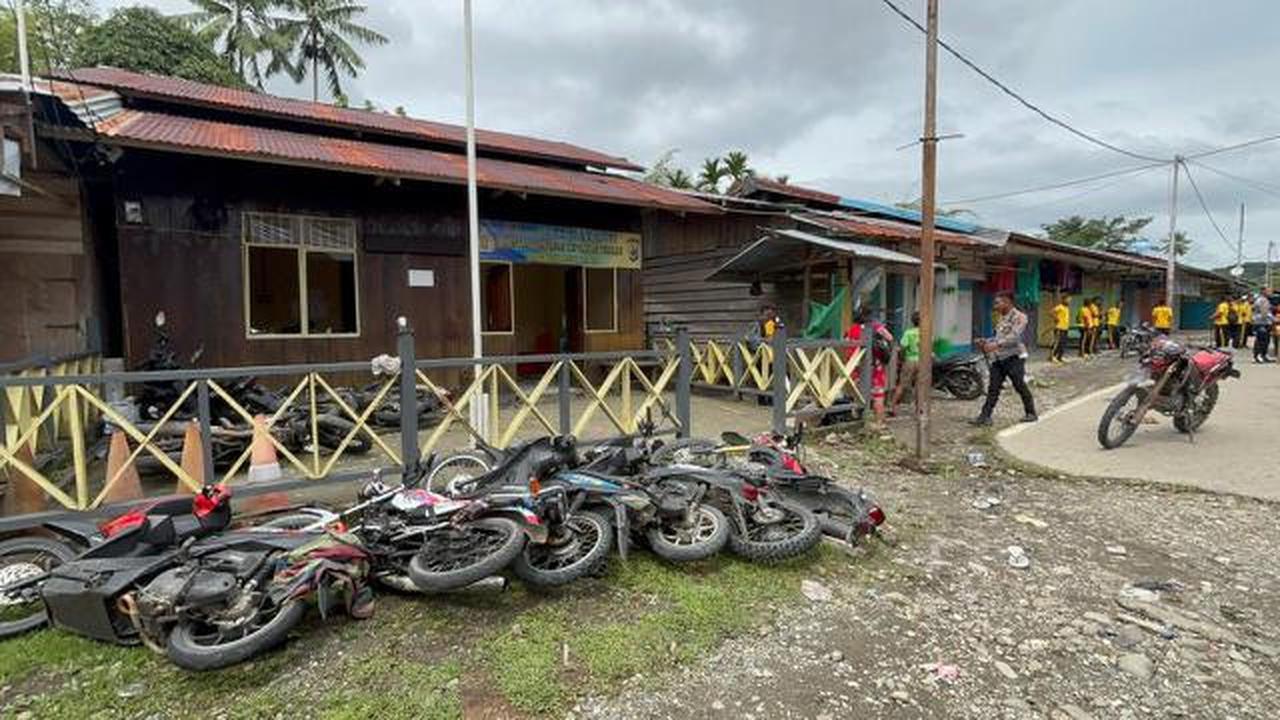 Kantor SPKT Polres Mamberamo Raya Papua Diamuk, Mobil Kapolres Dirusak, Polisi Datangi Lokasi Malah Kena Panah dan Lemparan Batu