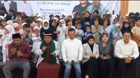 Calon Ketua Umum Ikatan Alumni Universitas Indonesia (ILUNI UI) 2025-2028 Boni Hargens menggelar doa bersama anak-anak yatim di Gedung Juang, Menteng, Jakarta Pusat pada Kamis (21/8) (Istimewa)