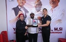 Kaesang Pangarep Kunjungi Kantor Baru PSI Papua Pegunungan, Disambut Hangat Yotam Wonda