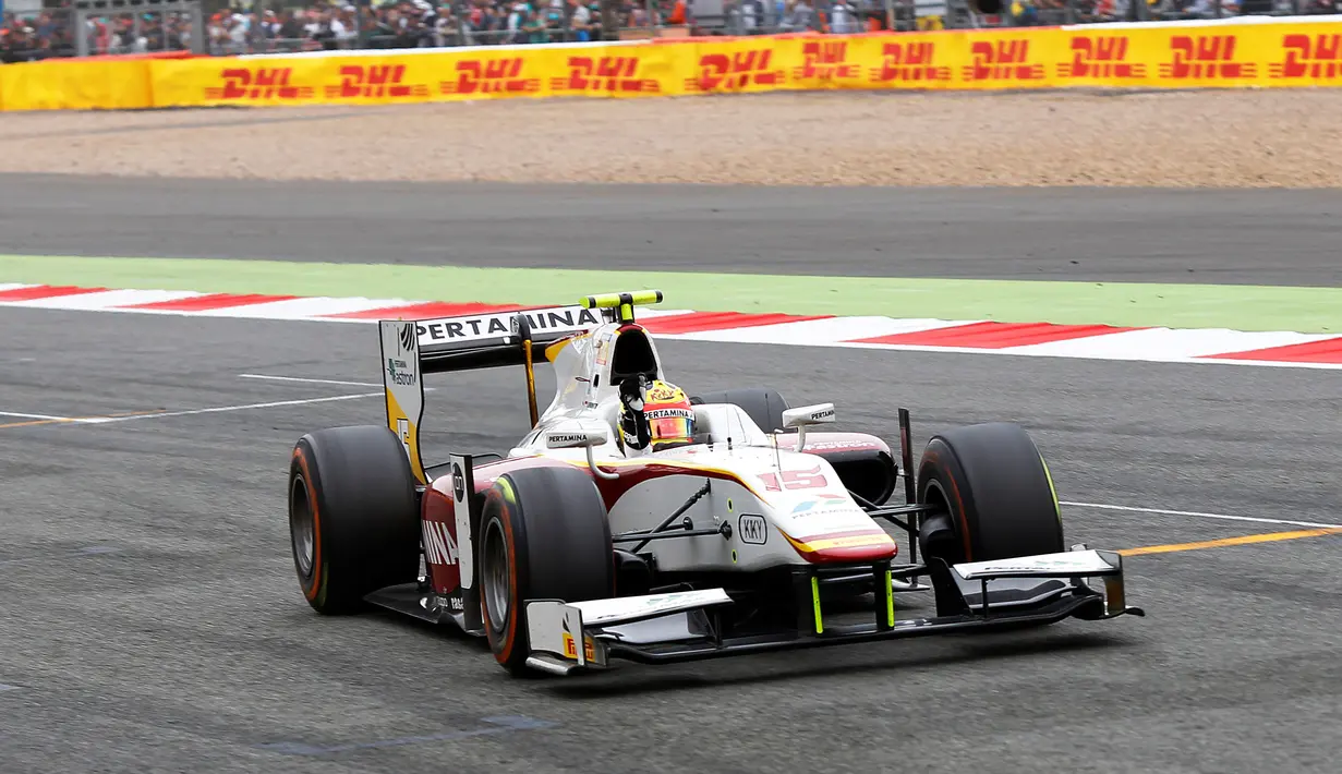 Rio Haryanto saat beraksi di Sirkuit Silverstone, Inggris. (GP2 Media Service)