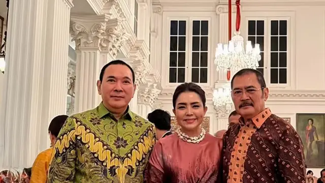 Potret Mayangsari Hadiri Dinner Acara Keluarga