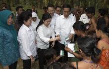 Bagikan KIS di Jambi, Puan sampaikan arahan Jokowi soal kabut asap