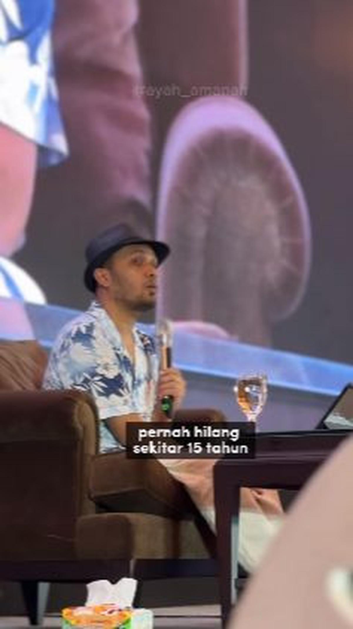 "Baru setelah saya pulang ke Aceh, mereka baru sadar karena saya berbicara pakai 100 persen bahasa Aceh," ungkapanya.