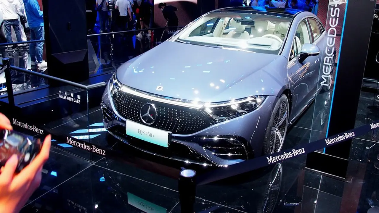 Mercedes Benz