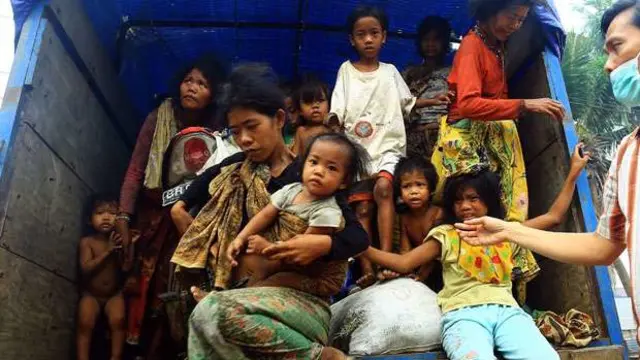  Berdasarkan hasil pemeriksaan, ada 40 Orang Rimba Jambi atau Suku Anak Dalam yang menderita infeksi saluran pernapasan akut (ISPA). Mereka terkena imbas dari bencana kabut asap akibat kebakaran hutan dan lahan.  Komunitas Konservasi Indonesi (KKI) Warsi 