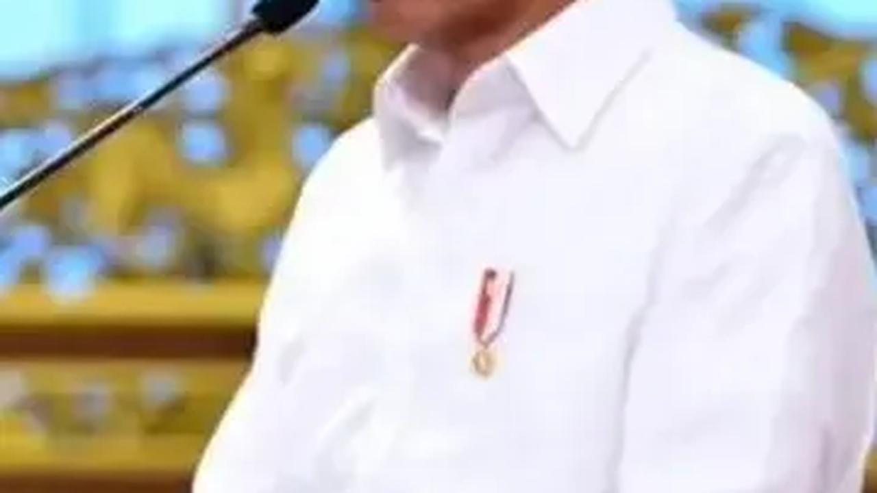 Ditemani Ridwan Kamil dan Erick Thohir, Jokowi Tengok Pengerjaan Patung Garuda untuk IKN
