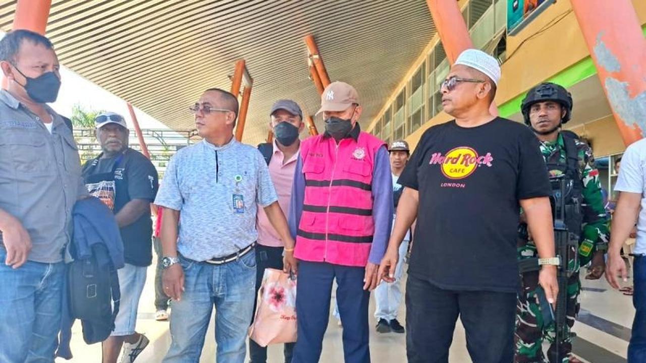 Setelah 8 Bulan Buron, Kejati Papua Barat Tangkap DPO Kasus Pengadaan Sapi Kaimana yang Rugikan Negara Rp1 Miliar