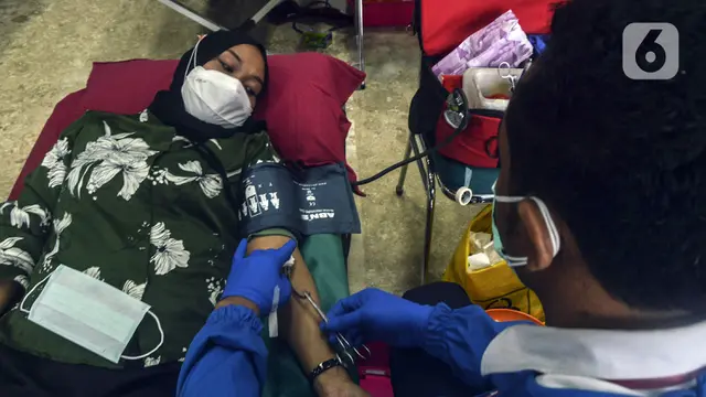 FOTO: Sempat Terhenti Akibat Pandemi, DPR Kembali Gelar Donor Darah