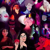 Meski saat dewasa mereka digambarkan sebagai sosok jahat, namun ternyata saat masih kecil putri Disney berikut ini lucu juga! (Via: grouple.ru)