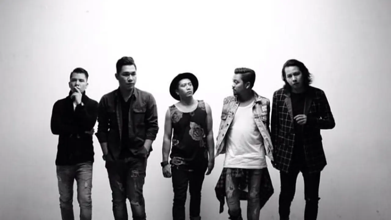 Armada Band