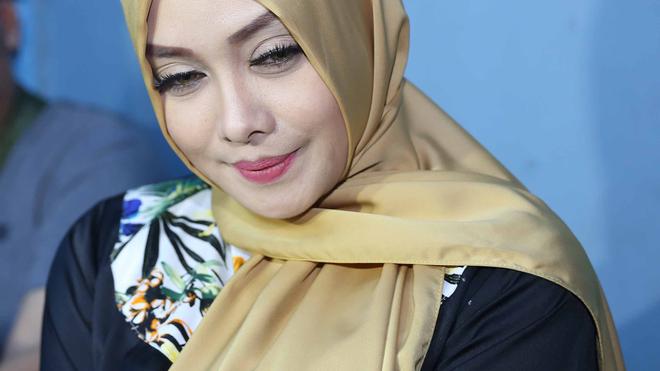 5 Tahun Menjanda Ini Alasan Terry Putri  Belum Mau Menikah 