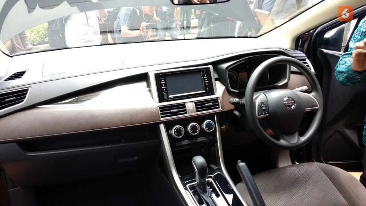Nissan Livina