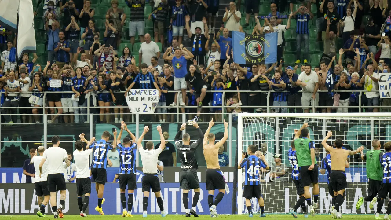 Foto: Inter Milan Kembali ke Jalur Kemenangan, AS Roma Bertengger di Puncak Klasemen Liga Italia