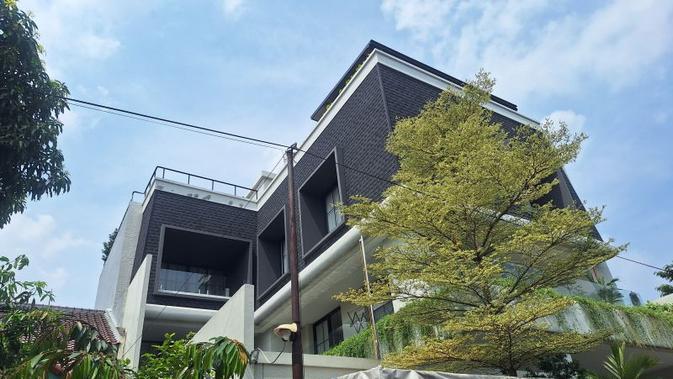 Foto-foto Kebakaran Rumah yang Sebabkan Anggota BPK Haerul Meninggal Dunia