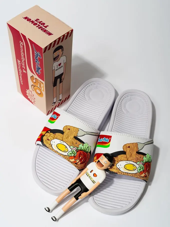 Membanggakan! Sandal Produk Lokal Ikut Ajang Internasional DesignerCon di Amerika Serikat