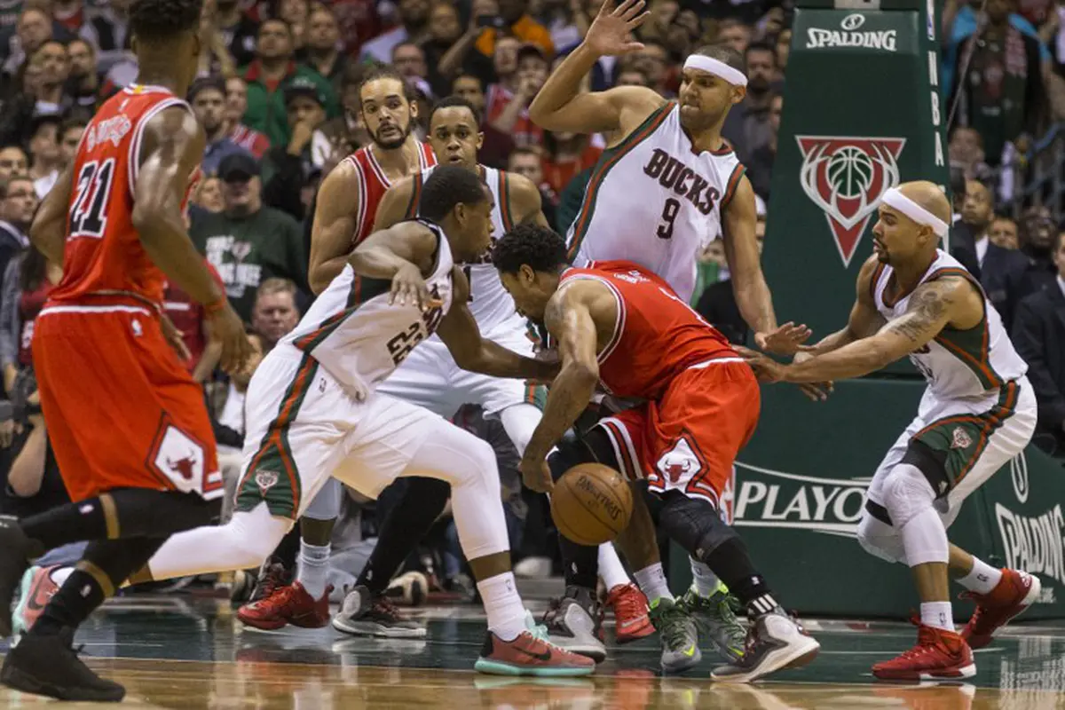 Bulls vs Bucks