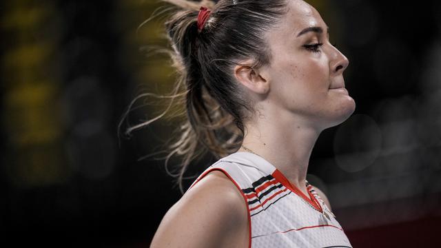 Zehra Gunes, Pevoli Cantik dari Turki