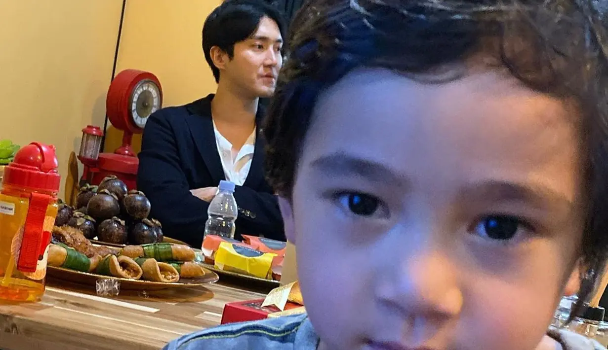 Raffi Ahmad dan Siwon (Instagram/raffinagita1717)